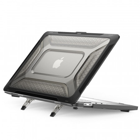 MacBook Pro 13" (2020)...