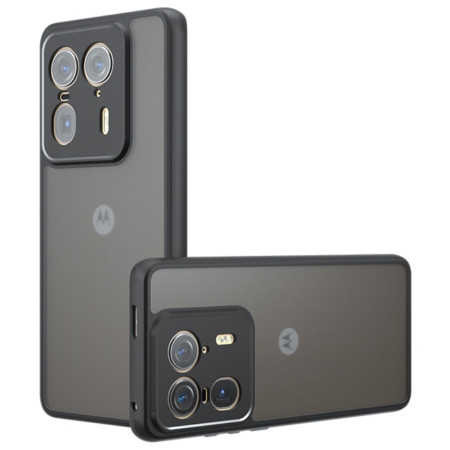 Motorola Edge 50 Ultra...